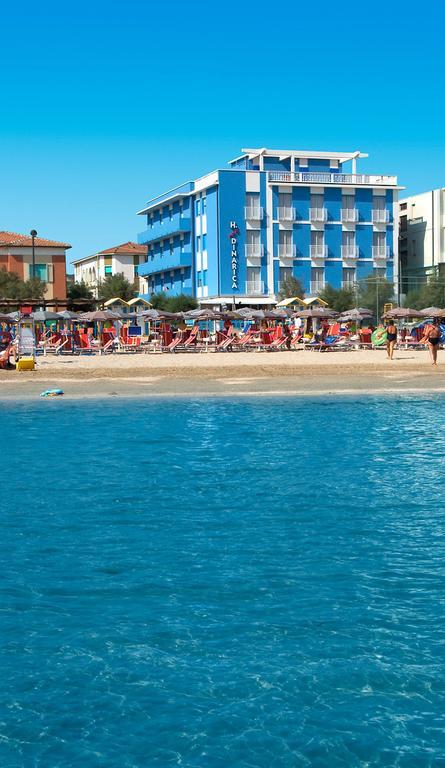 Hotel Dinarica Marotta Exteriér fotografie